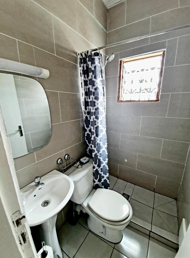 Appartement Makepe Bm 2 Douala Exterior foto